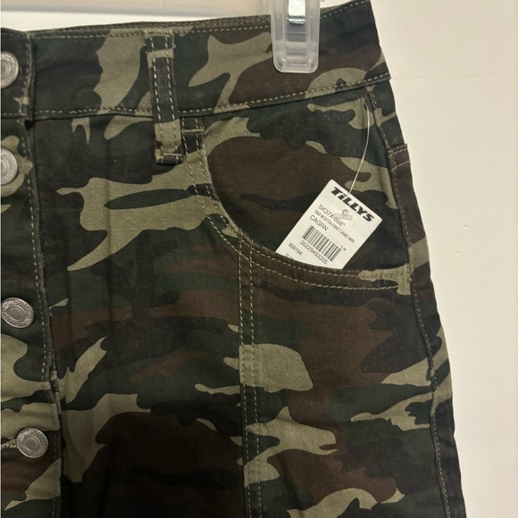 New * Camouflage mini skirt Sky and Sparrow - Picture 7 of 7
